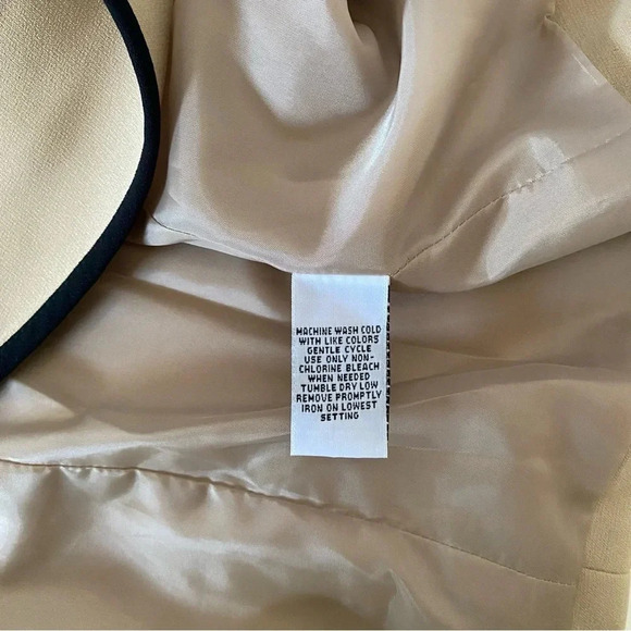 Dressbarn Woman Open Blazer in‎ Tan Size 22W - Picture 10 of 14